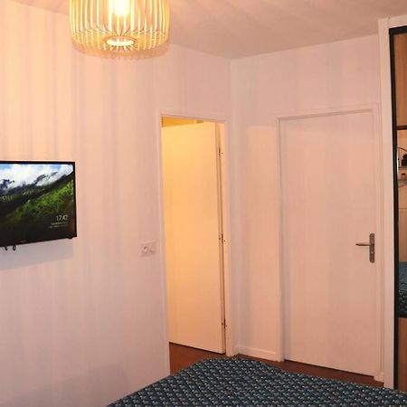 Апартаменты Les Cedres -Tram A 50 Metres, Bordeaux A 5 Minutes, Parking Сенон Экстерьер фото